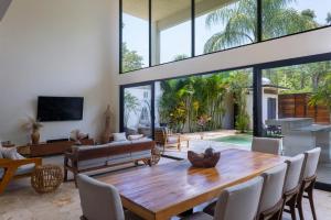 Spectacular 4BR Tulum Style Villa with Concierge and Secluded Pool