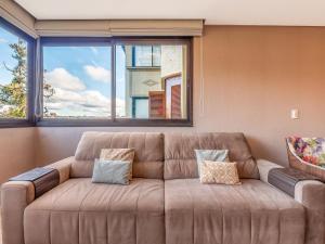 280 metros, Rua Coberta - Centro - Vale das Hortênsias 204 II