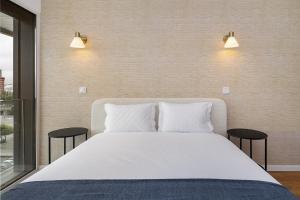 WHome Urban Retreat wParking, Elevator & AC by Benfica Stadium