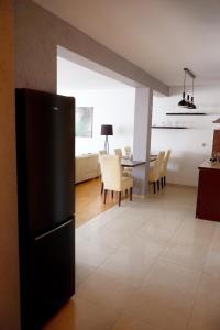 Plac 14 Apartament 80 m2 z Balkonem Centrum