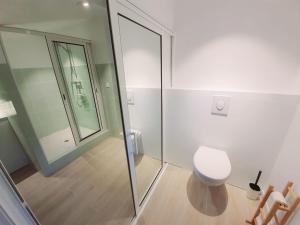 B&B / Chambres d'hotes La Villa Emeraude : photos des chambres