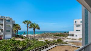 Beachside Villas 623