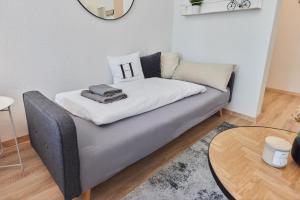 STUDIO3 zentral und ruhig mit Parkplatz, 5 min z Bali-T und GOP, Boxspringbett