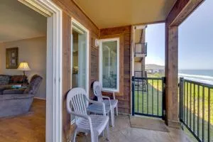 Resort Lincoln Condo with Ocean Views and Pool Access! - 林肯市