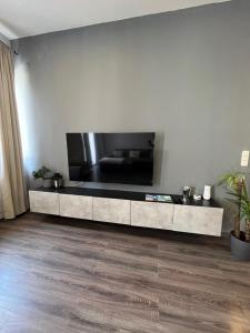 már vártaLAK a Fő téren