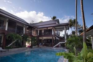 Coconut Tree Homestay