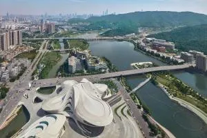 长沙梅溪湖金茂豪华精选酒店 - 宁乡市