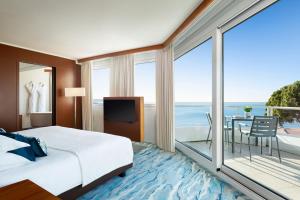 Luxury Suite with Sea View room in JW Marriott Cannes