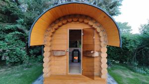 Ranczo Bieszczady duży Domek z Jacuzzi i Sauną