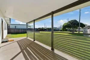 Lens Retreat - Arrawarra