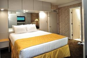 One-Bedroom Suite room in The Historic Crag's Lodge By Diamond Resorts