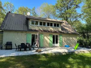 Maisons de vacances Jolie Maison a Saint Fargeau : photos des chambres