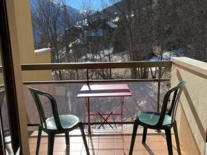 Studio rénové avec balcon, proche télécabine, 4 pers - FR-1-165A-177