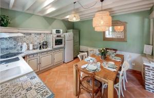 Beautiful Home In Thierville With Wifi