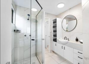 Mooloolaba Beach Club Paradise 2 Bedroom Apartment