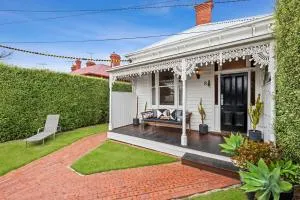 The White House - Geelong