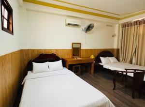 Phòng Deluxe 4 Người (Deluxe Quadruple Room)