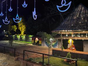 Taya Beach Front