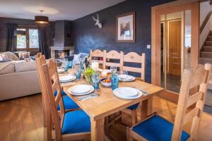 Chalets Chalet Bolay - OVO Network : photos des chambres