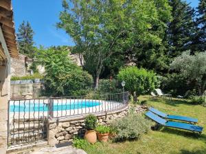 Maisons d'hotes La Cassine, gite des Lucioles en Provence : photos des chambres