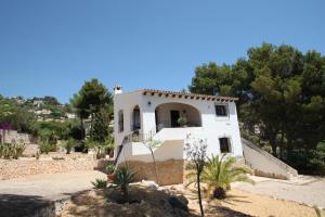 Three-Bedroom House room in Frajapie - sea view villa with private pool in Moraira