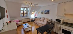 Estudio Harmonía Oviedo - Para 2 junto al Auditorio - VUT-4321-AS