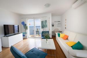 Seaview apartment Pebble