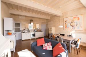 Maisons de vacances Rhona, Terrasse vue sur le Rhone : photos des chambres