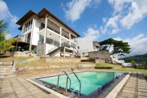 Villa Victoria Edge
