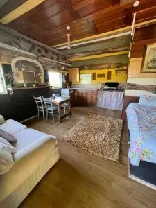 Foxglove eco lodge - Nantgaredig