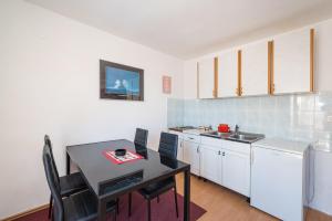 Ivica 2, two bedroom apartment, Novalja