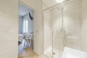Camera Matrimoniale con Bagno Privato
