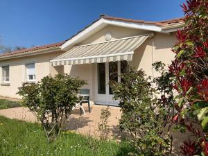 Maisons de vacances Belle maison sur la Voie Verte, Macon-Cluny, 6 personnes : Maison 3 Chambres - Non remboursable