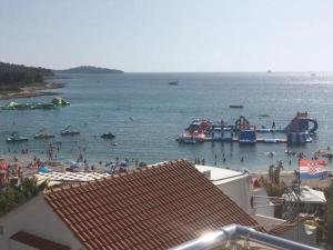 Apartment in Rogoznica with sea view, terrace, air conditioning WiFi 5173-3 