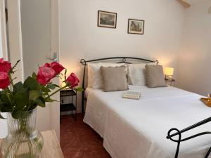 La Finestra sul Molo - by MyHomeInComo