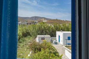 Studios Ninemia Serifos 5