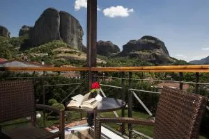 Ξενοδοχείο Μετεωρίτης (Hotel Meteoritis)