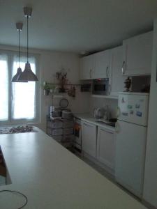 Grand T2 50m plage vue sur mer