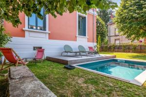 Villas Villa with pool and garden close to Lyon - Welkeys : photos des chambres