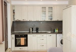 Seaview Haven - Elegant 2BD Flat in Balchik by Flat Mаnager