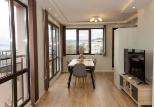 Seaview Haven - Elegant 2BD Flat in Balchik by Flat Mаnager