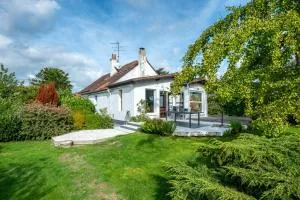 Grande Maison Familliale - Guînes