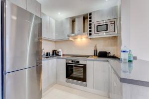 Sea & Green Golf View Duplex Heated POOL