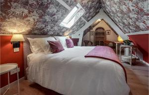 Maisons de vacances Amazing Home In Thierville : photos des chambres