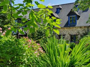 Maisons de vacances Maison en pierre dans son nid de verdure : photos des chambres