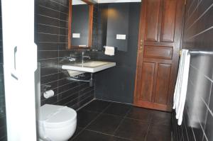 Refresh Cabana Gardens