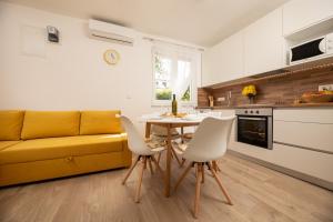 Apartments Danica by EL-PI TOURS