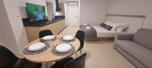 Dea Del Mar Apartments