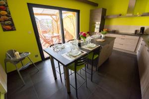 Appartements Gite Les Lavandieres : photos des chambres