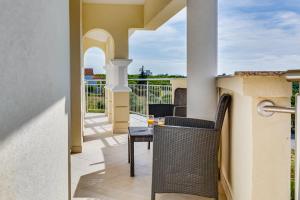 Apartman Strmota s bazenom i jakuzijem